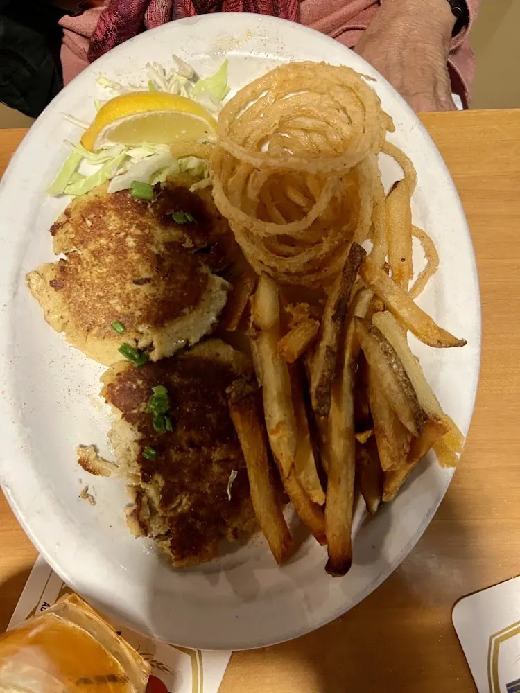 Crab Cakes Dinner